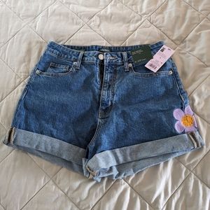 Wild Fable embroidered flower shorts size 6